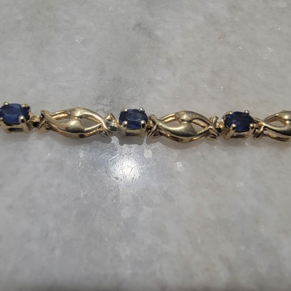 10kt Yellow Gold Blue Sapphire Stone Bracelet - Picture 8 of 12